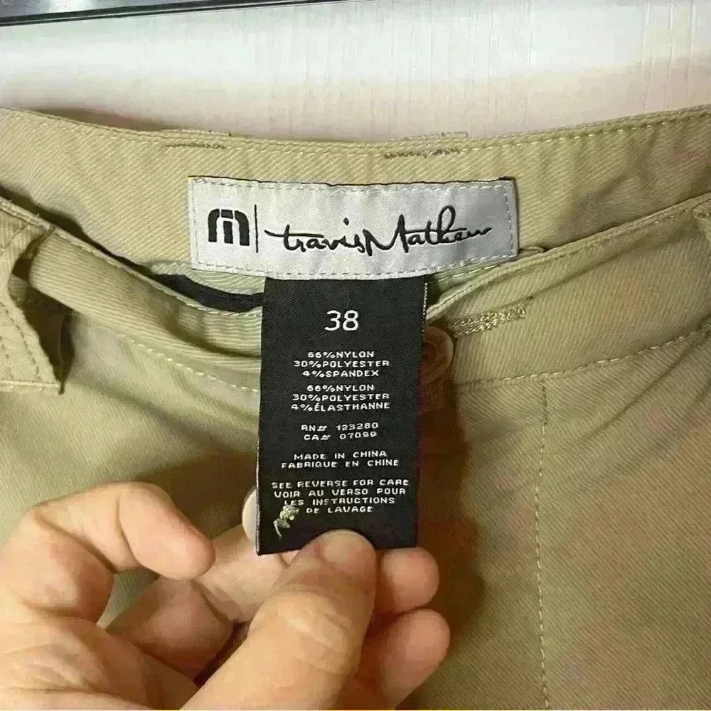 Travis Mathew Shorts 38 Khaki Tan Golf Outdoor Poly Blend Chino - Picture 3 of 6